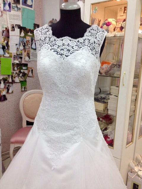 Menyasszonyi ruha MA3