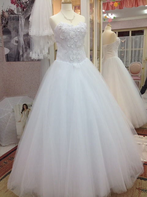 Menyasszonyi ruha M64